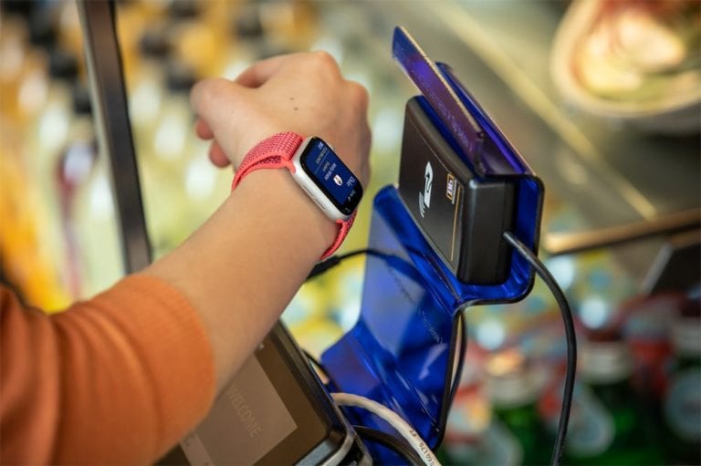 Contactless Technology Goes Beyond Payments for Higher Ed